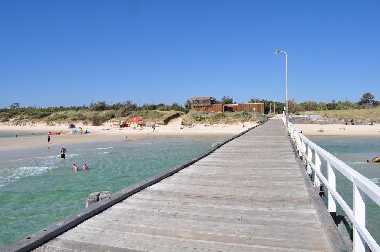 Sailaway Beach House Мельбурн Экстерьер фото
